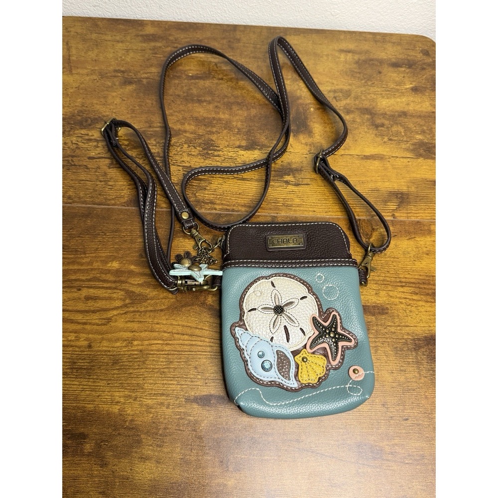 Chala Sanddollar Sea Shells Cellphone Crossbody Purse Adj Strap & Hang Tag EUC